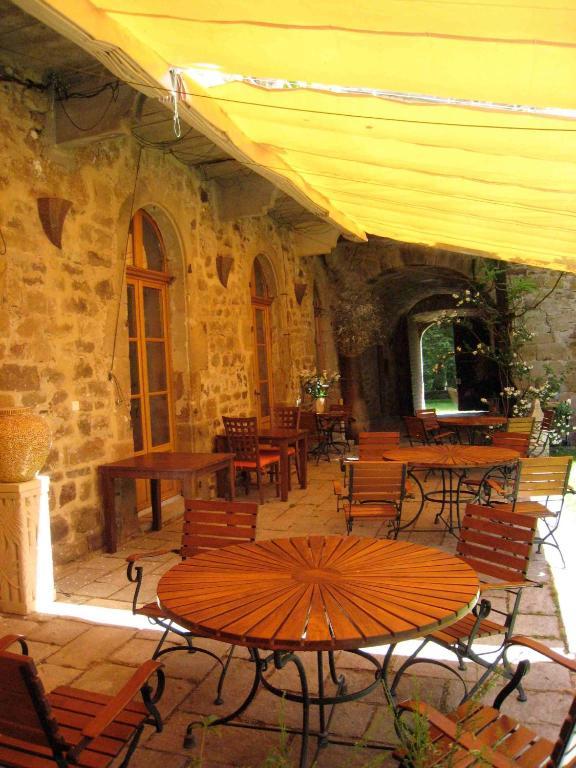 בנסאק Chateau De Salelles מראה חיצוני תמונה